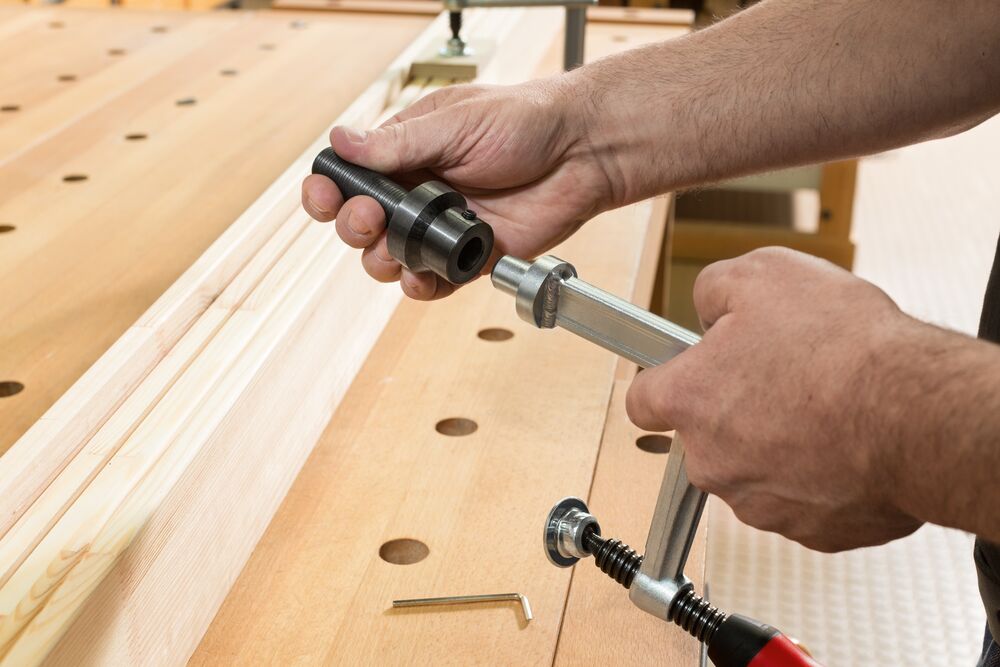 Clamping elements for workbenches